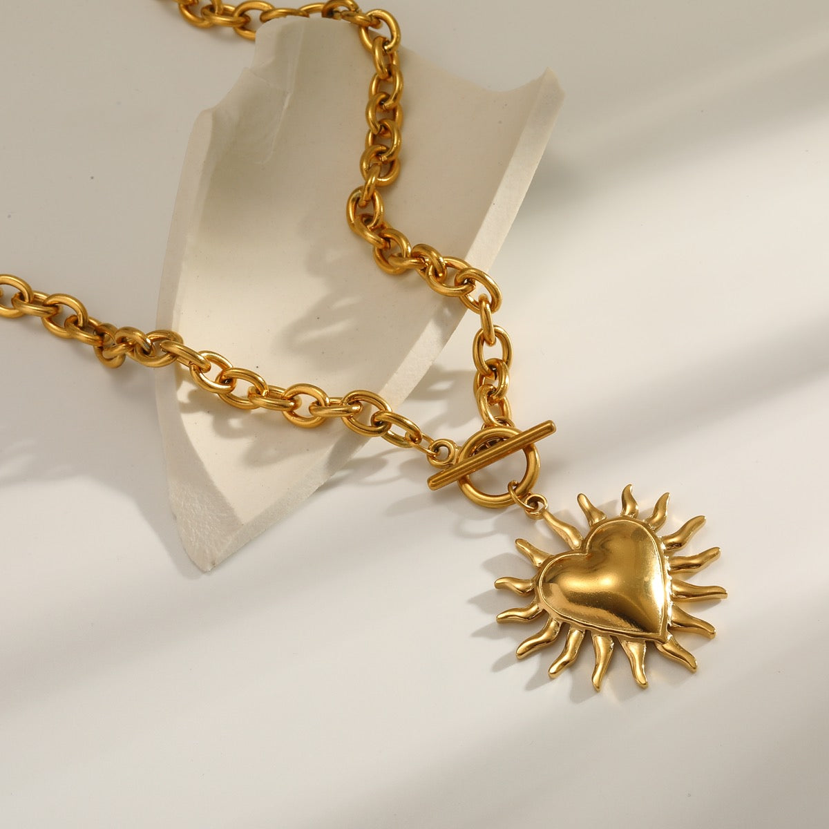 Collar chuncky corazón sagrado