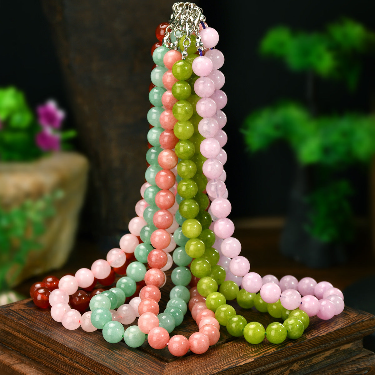 Collar de chicle piedra natural