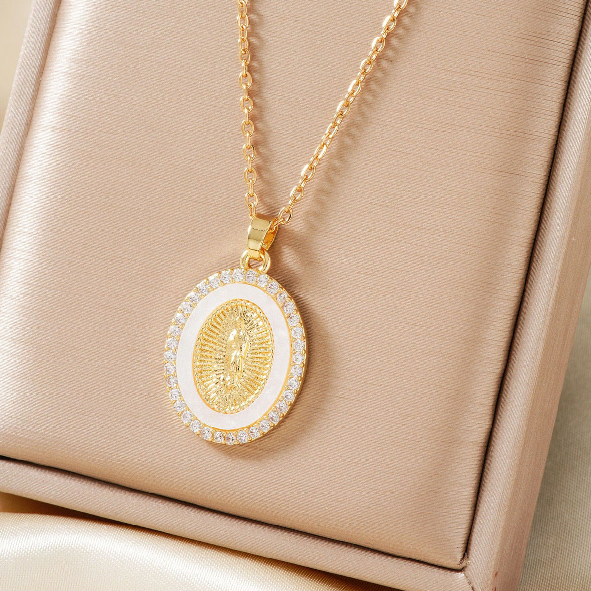 Collar María madre perla blanca y colores