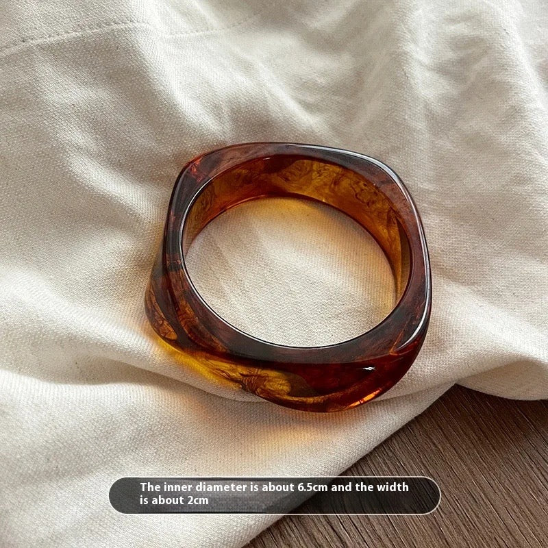Pulsera acrílico café