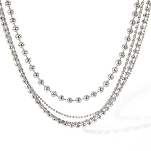 Collar en capas bolitas plata