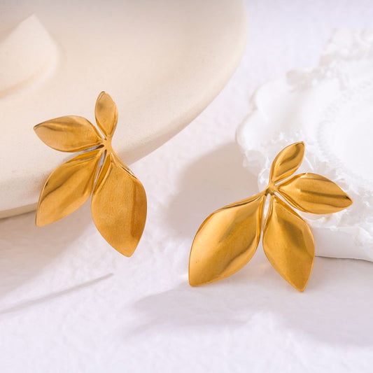 Aretes hojas abanico