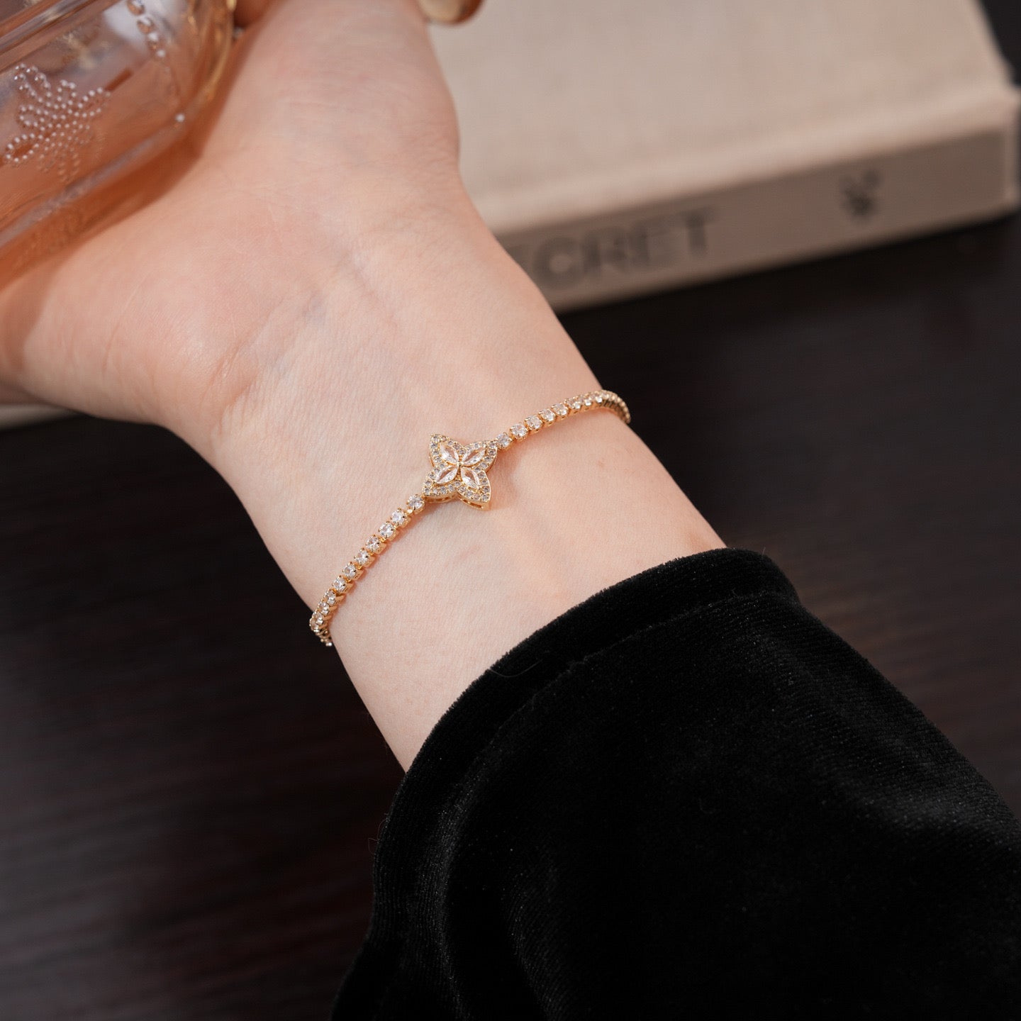 Pulsera ajustable trébol