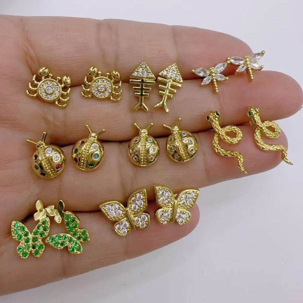 Aretes varios