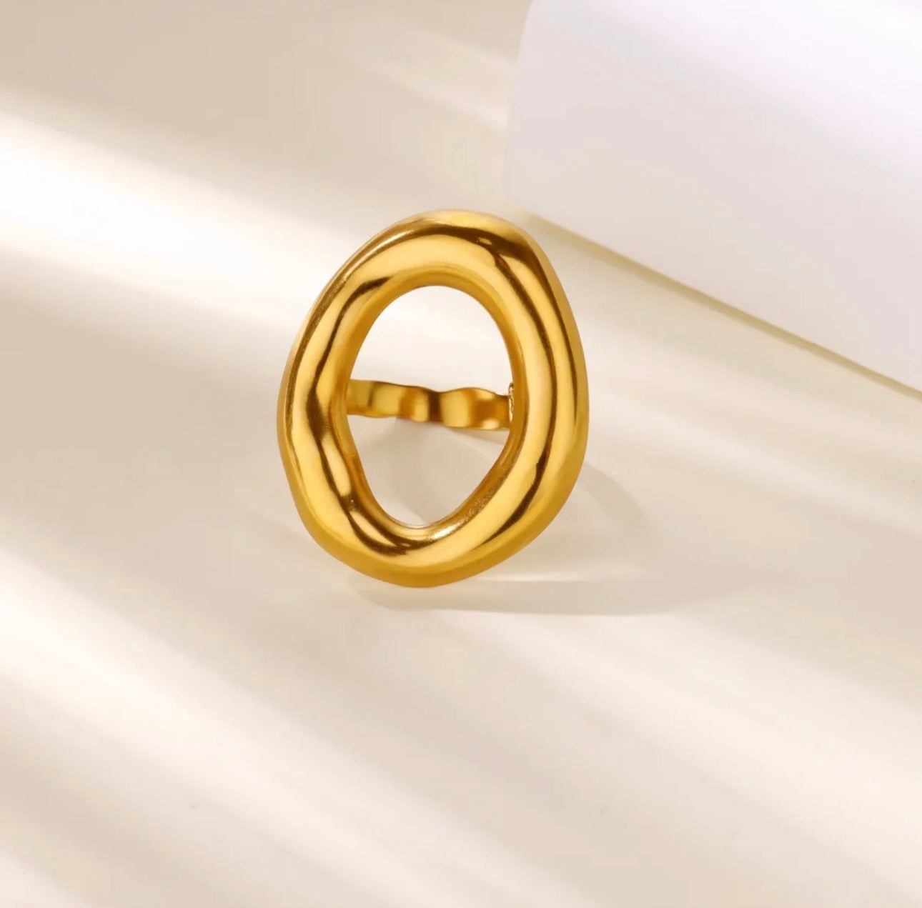 Anillo súper chuncky oval