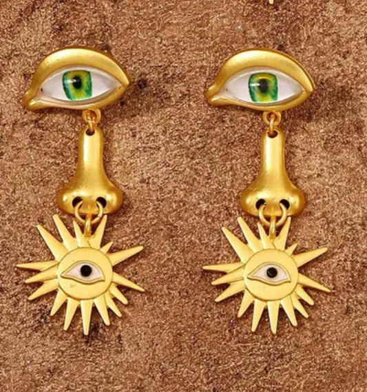Aretes ojo atrevido
