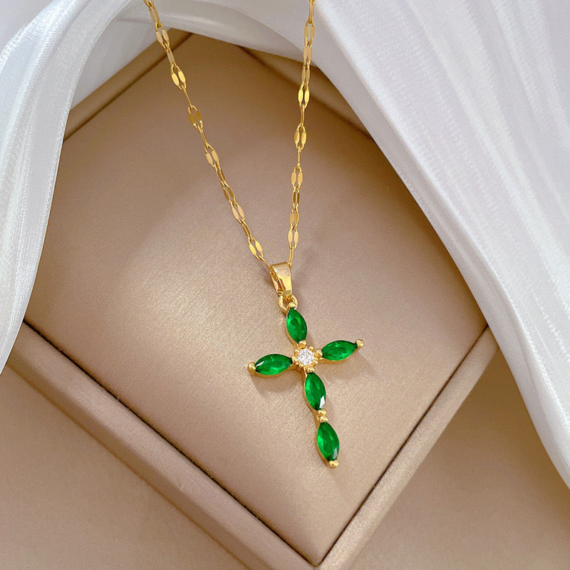 Collar cruz colores