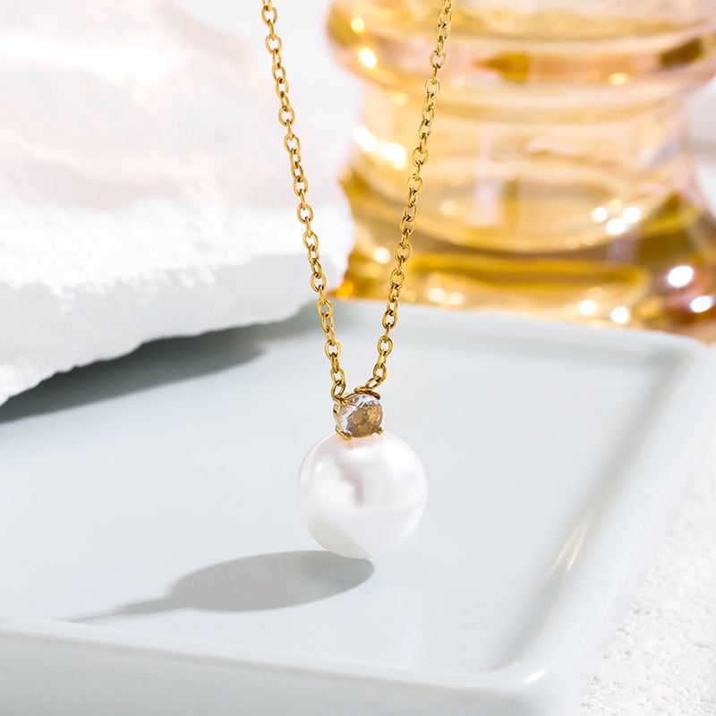 Collar perlita con brillante