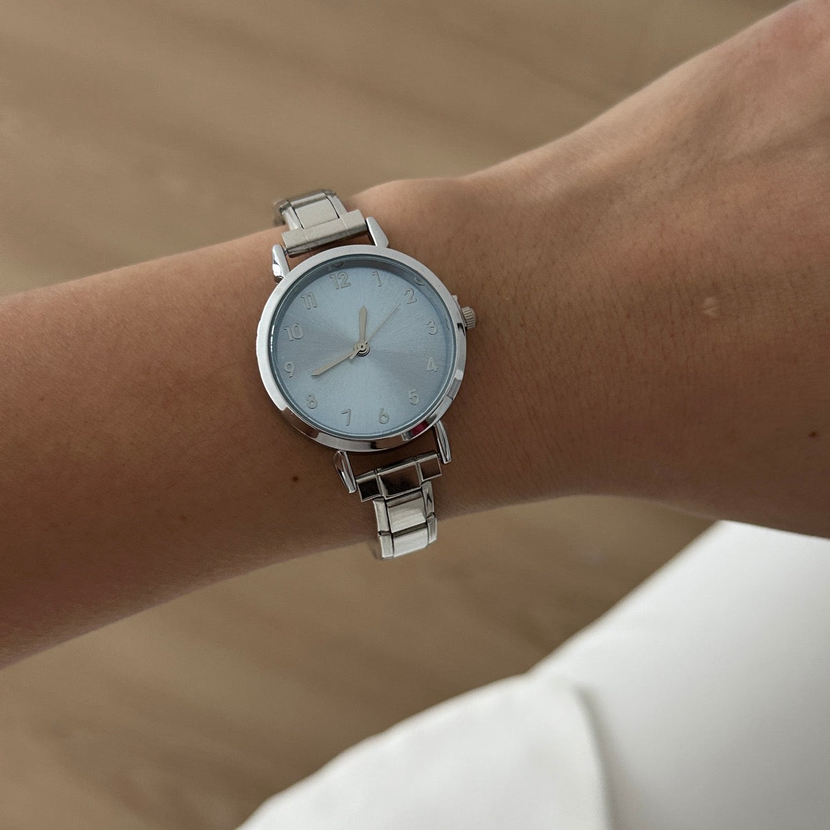 Reloj italiano redondo plata caratula azul