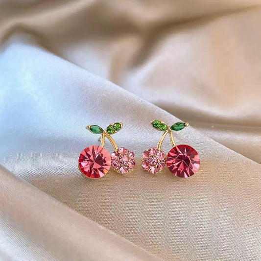 Aretes de cereza diamante