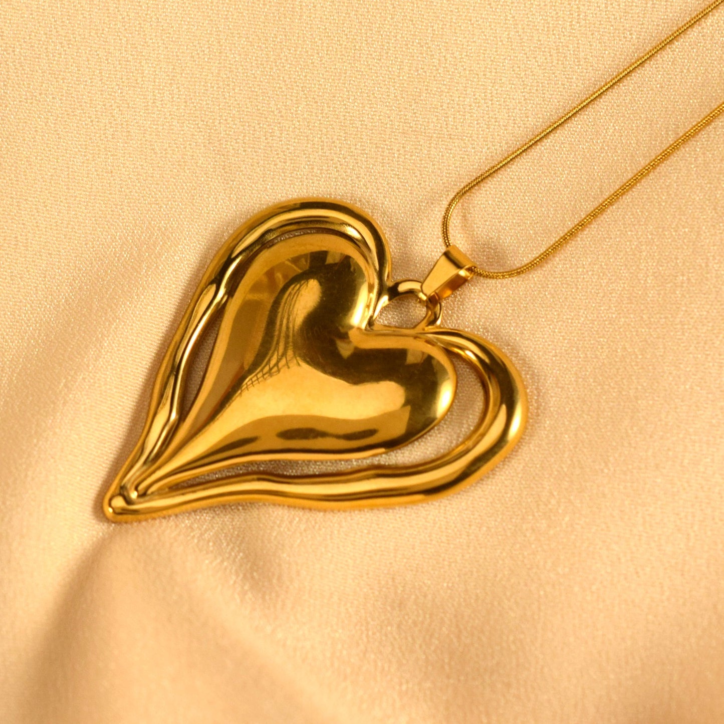 Collar corazón chuncky