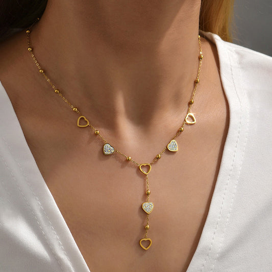 Collar corbatero corazón brilloso