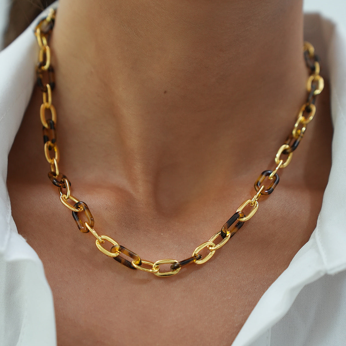Collar mixto carey