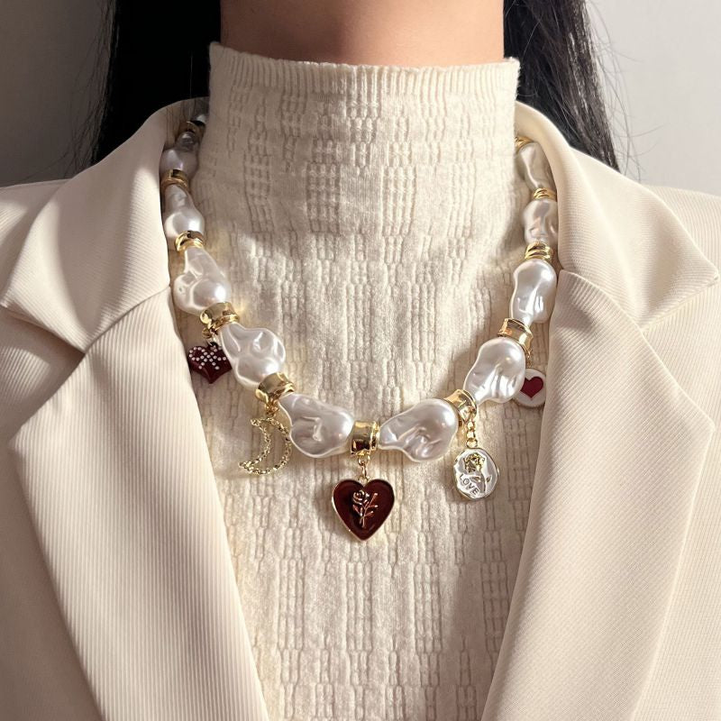 Collar perlas chuncky de corazones