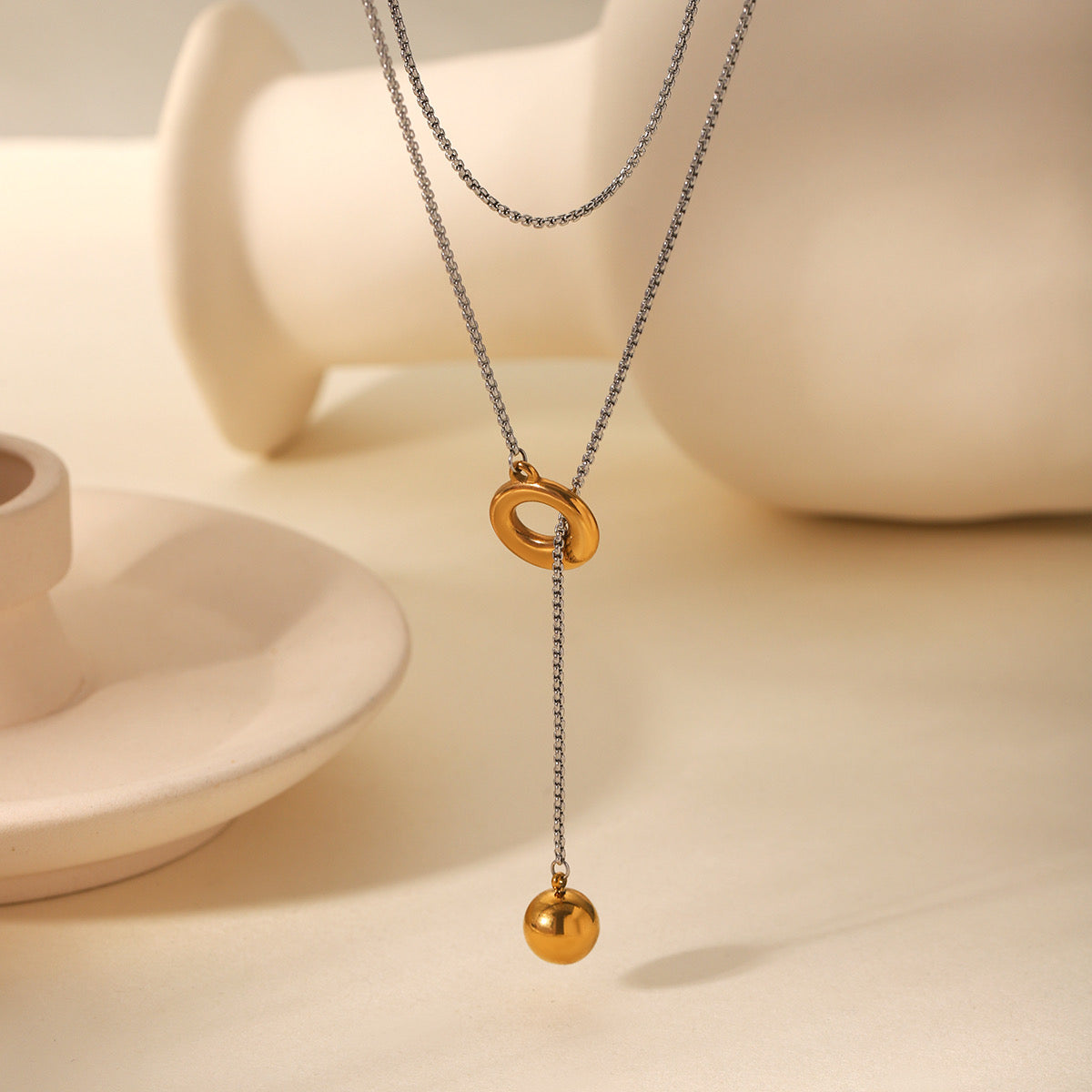 Collar corbatero bitono