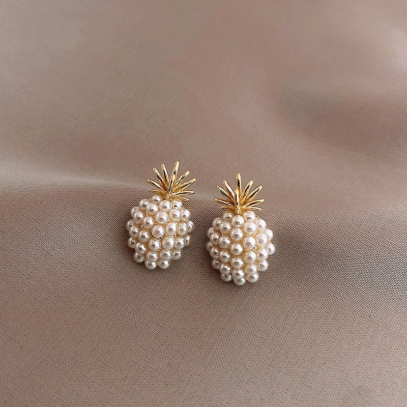 Aretes piñita con perlas