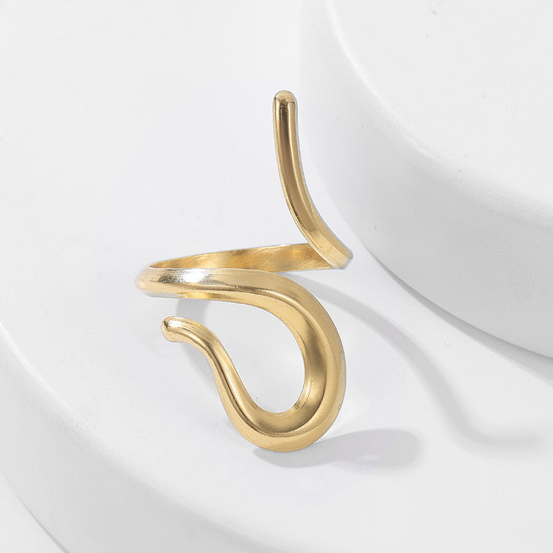 Anillo irregular pico