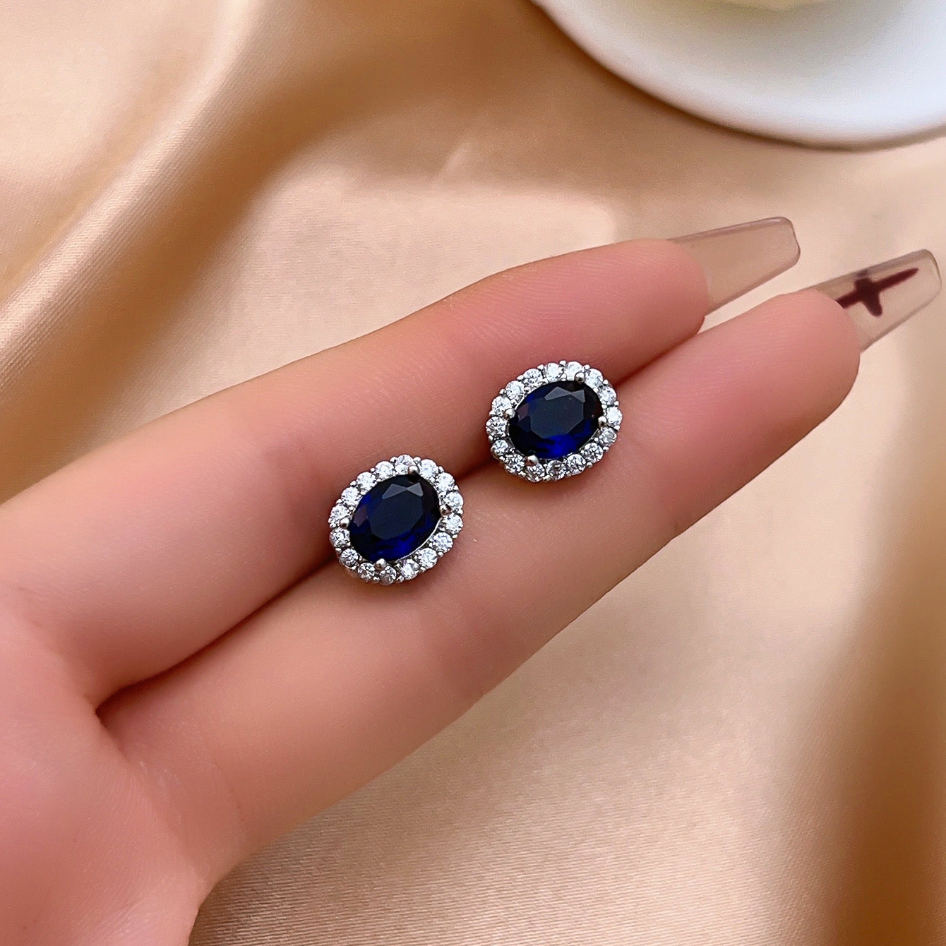 Pendientes óvalo azul